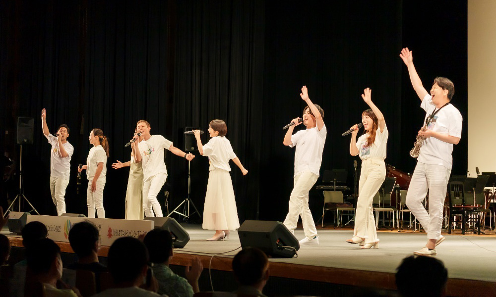 キャンペーンソング披露