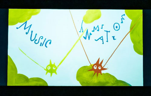 ひろしま国際平和文化祭ＰＲ動画の一幕